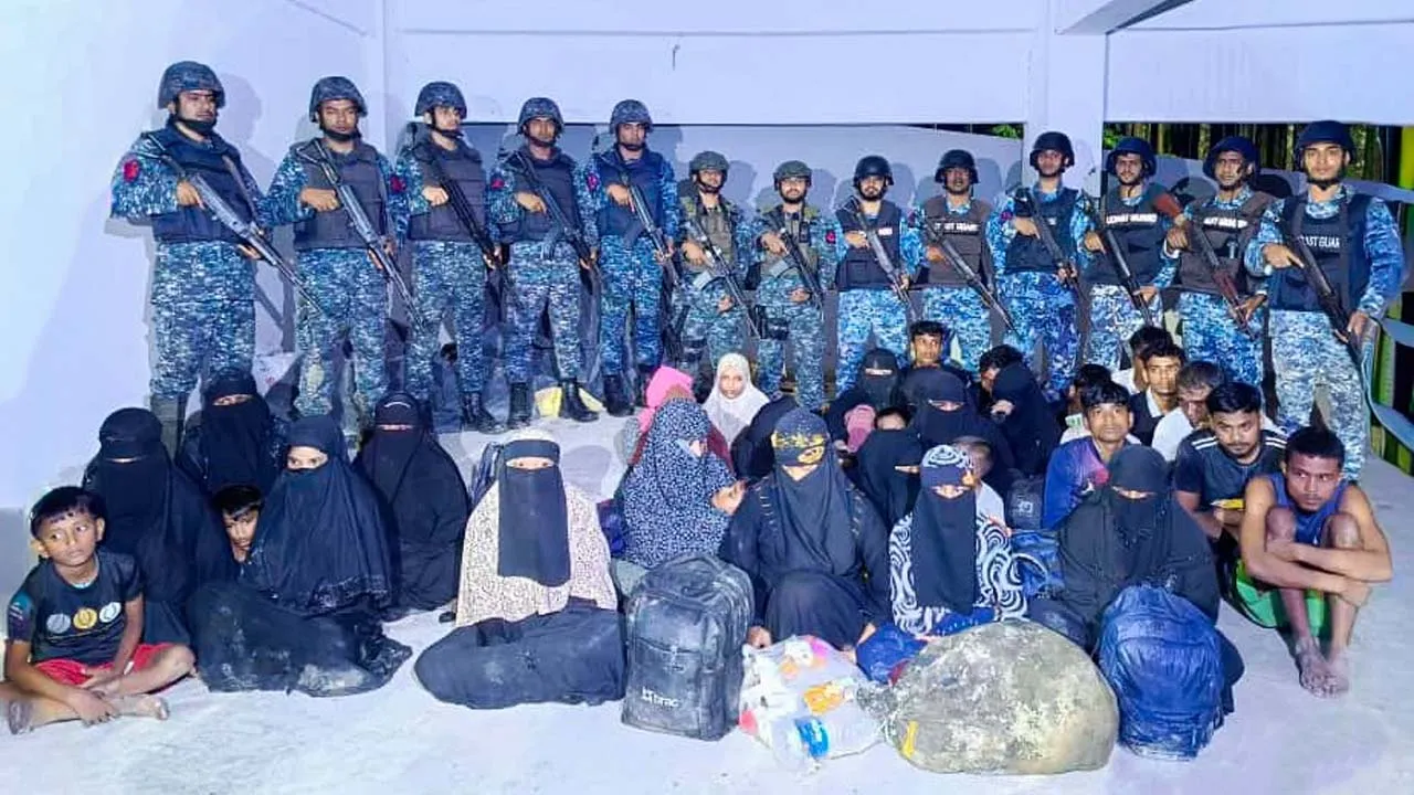 টেকনাফের গহীন পাহাড়ে যৌথবাহিনীর অভিযান, নারী-শিশুসহ উদ্ধার ৩৮
