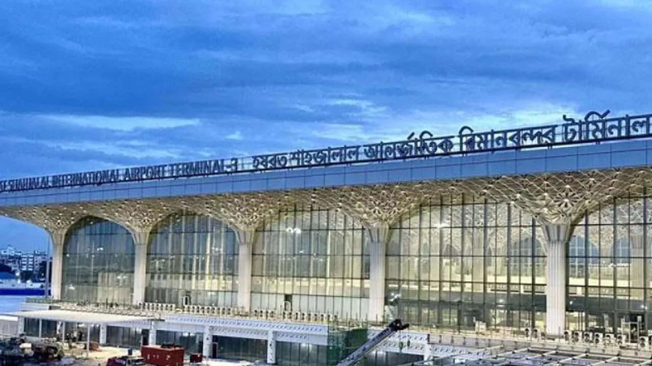 শাহজালালে বুধবার সন্ধ্যা ৬টা থেকে ২৪ ঘণ্টা দর্শনার্থী প্রবেশে নিষেধাজ্ঞা