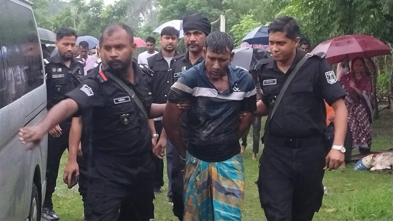 নড়াইলে ওয়ান শুটার গান ও গুলিসহ এক সন্ত্রাসী গ্রেফতার