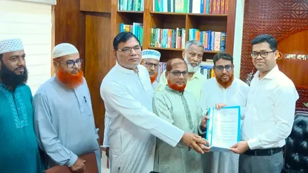 ঠাকুরগাঁওয়ে ১১ দলীয় ঐক্যের স্মারকলিপি প্রদান