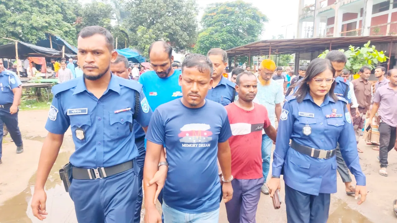 ঠাকুরগাঁওয়ে শিশু ধর্ষণ : ৩ জনের আমৃত্যু কারাদণ্ড, ৩ জনের যাবজ্জীবন