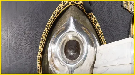 তাওয়াফের সময় হাজরে আসওয়াদের সামনে ভিড় না বাড়ানোর অনুরোধ