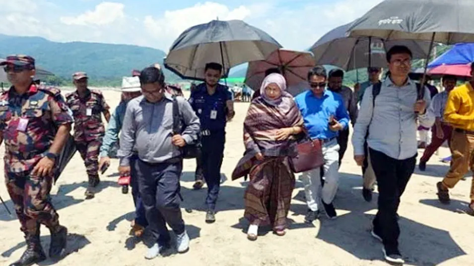 মন্ত্রী পরিষদ বিভাগের তদন্ত কমিটির সাদাপাথর পরিদর্শন