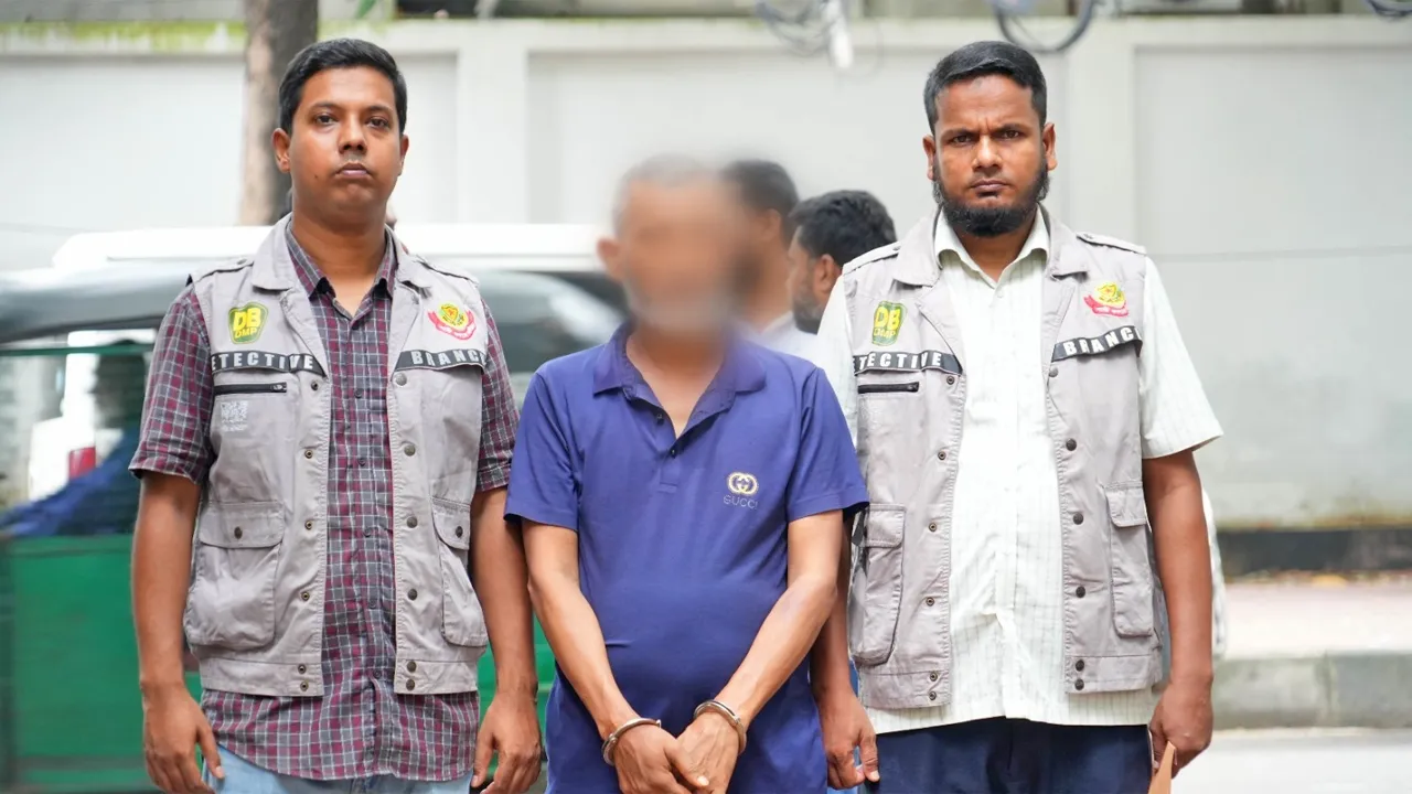 সরকারি কর্মকর্তার সীল-স্বাক্ষর জাল, ভুয়া নিয়োগপত্রে প্রতারক গ্রেফতার