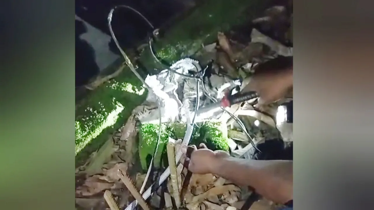 মতলব উত্তরে অবৈধ বিদ্যুৎ সংযোগ বিচ্ছিন্ন