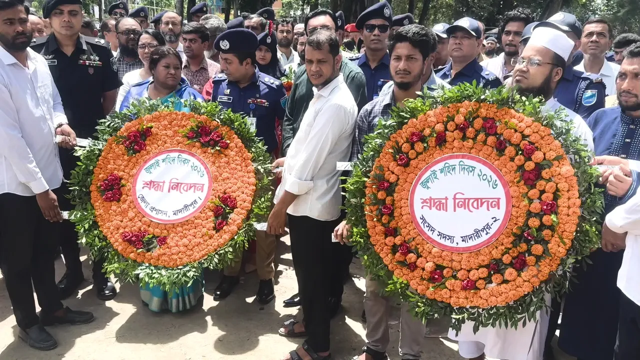 ‘মুক্তিযোদ্ধাদের মতোই জুলাই শহীদদের সম্মান করা হবে’