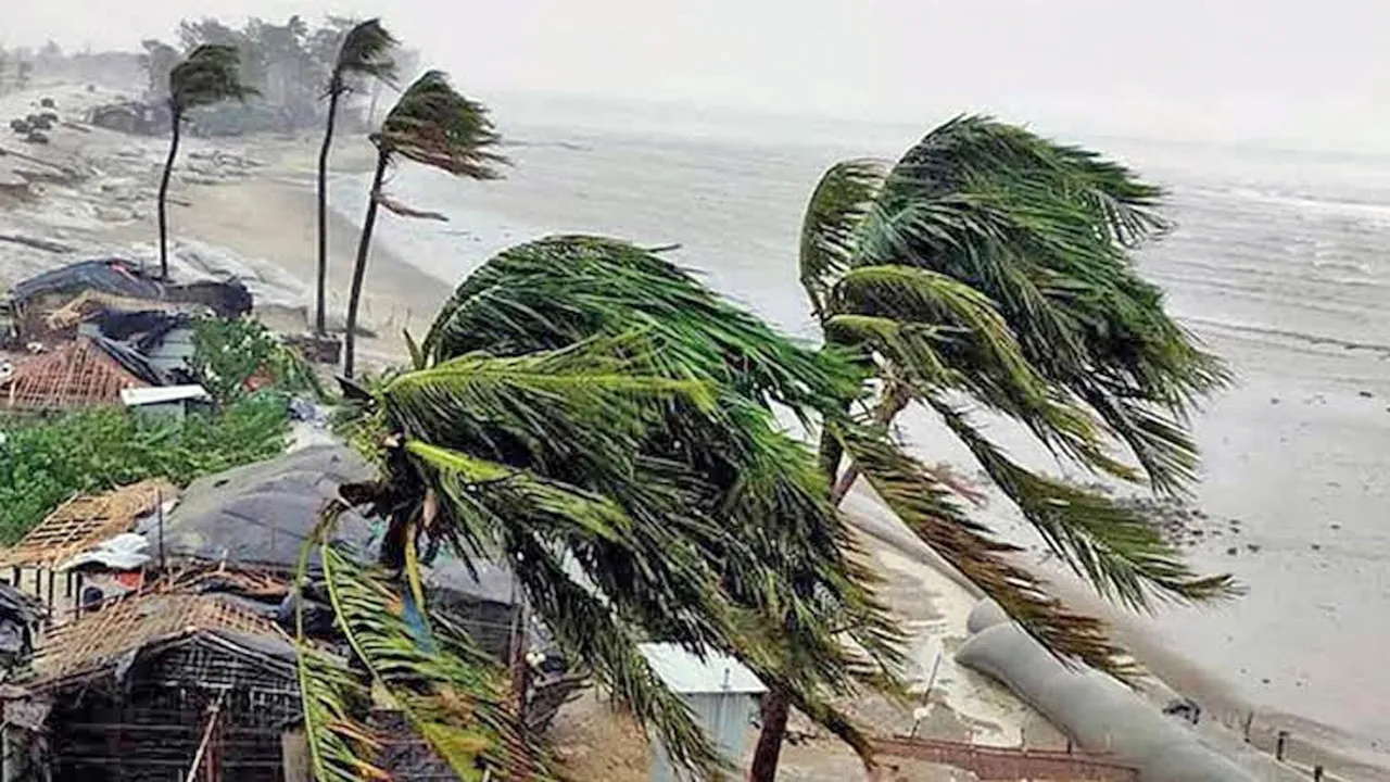 দেশের ৯ অঞ্চলে ঝড়ো হাওয়ার শঙ্কা আজ