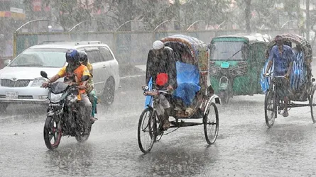 ঢাকায় বজ্রবৃষ্টি ও দমকা হাওয়ার পূর্বাভাস