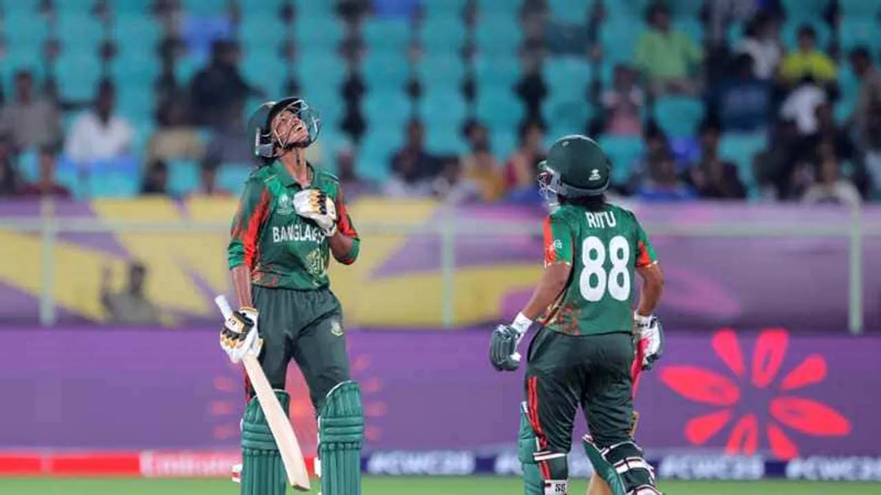 জোড়া ফিফটিতে দক্ষিণ আফ্রিকাকে ২৩৩ রানের লক্ষ্য দিলো টাইগ্রেসরা