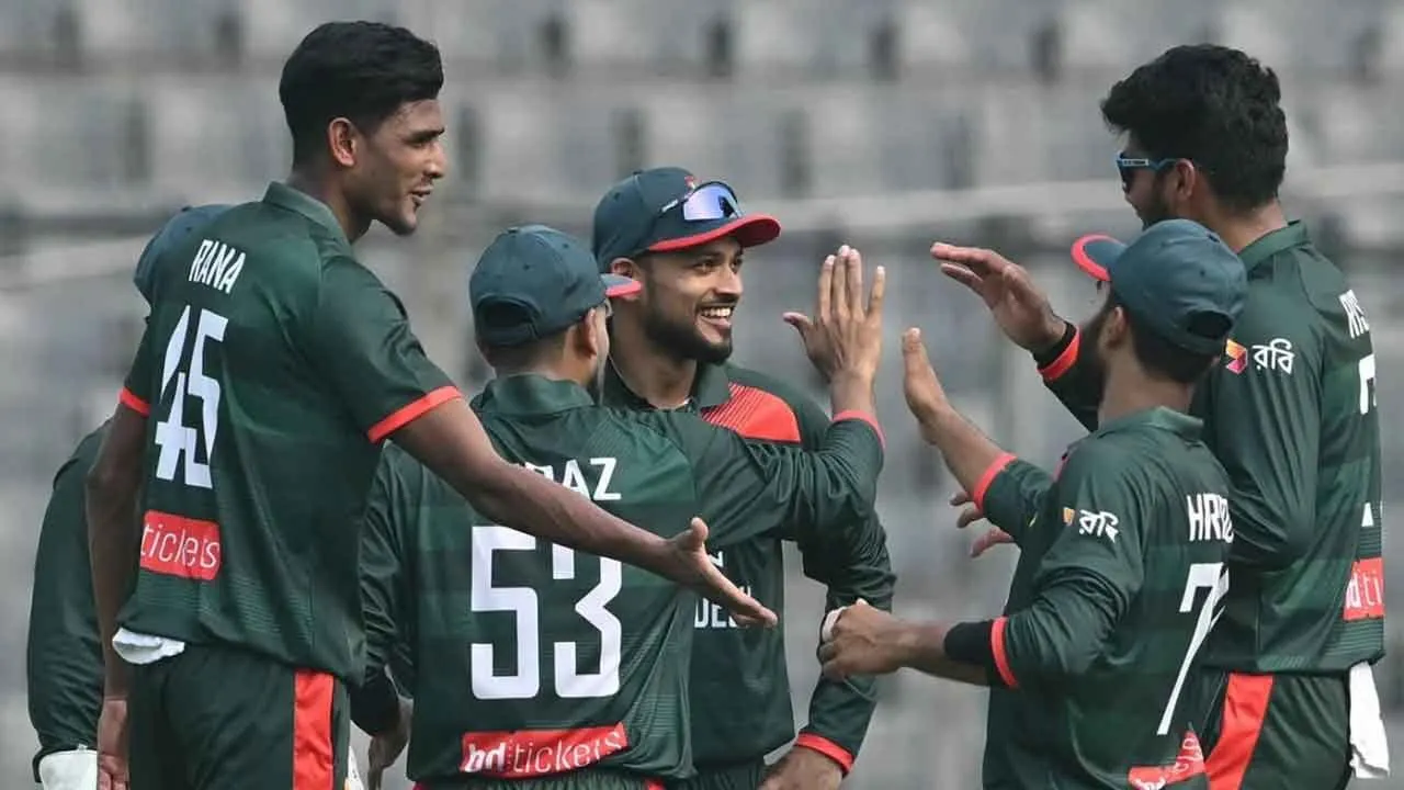 বিশ্বকাপ খেলার পথে একধাপ এগিয়ে গেল বাংলাদেশ