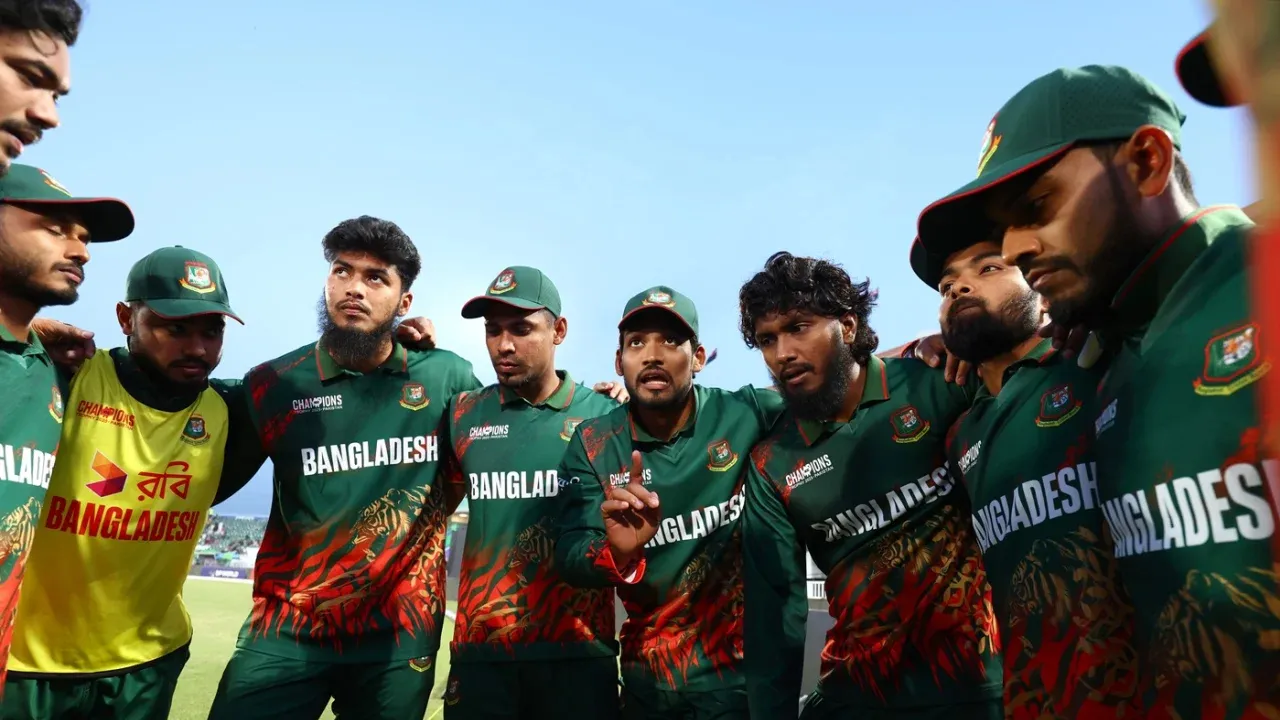 দু’টি ভিন্ন গ্রুপে পাকিস্তান পৌঁছেছে বাংলাদেশ দল
