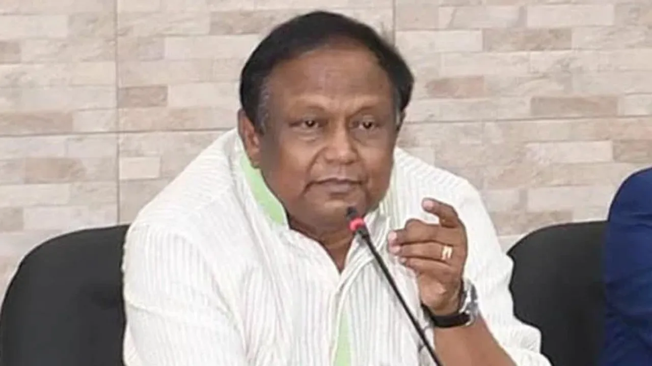 টিপু মুনশি ও তার স্ত্রীর জমি জব্দ, ব্যাংক ও শেয়ার অবরুদ্ধ