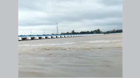 তিস্তার পানির বিপদসীমা অতিক্রম, ডুবছে নিম্নাঞ্চল