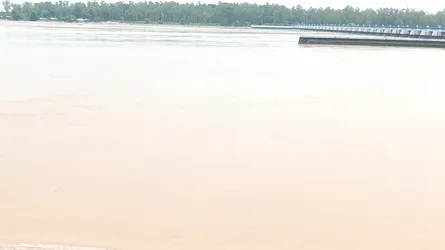 তিস্তা নদীর পানি বিপৎসীমার উপরে, নিম্নাঞ্চল প্লাবিত