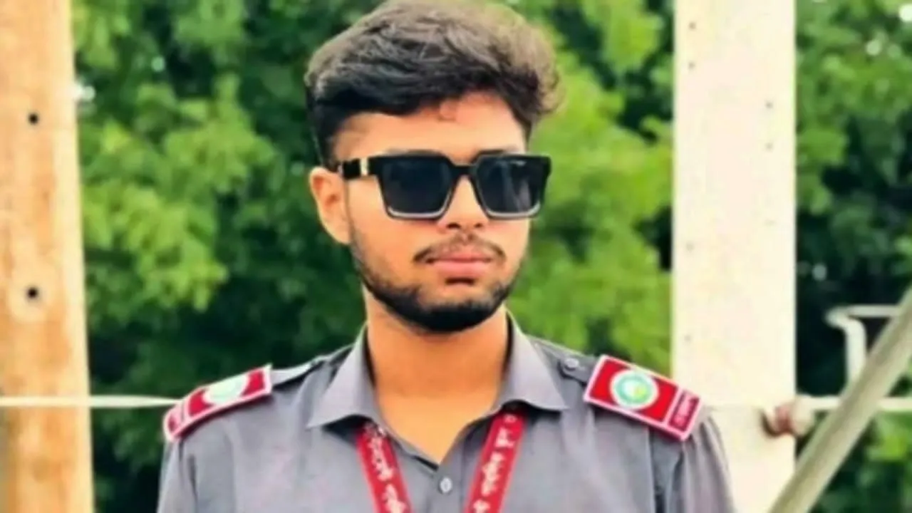 যমুনায় ৩ দিন পর ভেসে উঠল শিক্ষার্থীর লাশ