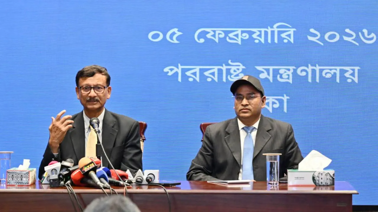 বাংলাদেশীদের ভিসা না দেয়ার দায় ‘সিস্টেমের’ : পররাষ্ট্র উপদেষ্টা