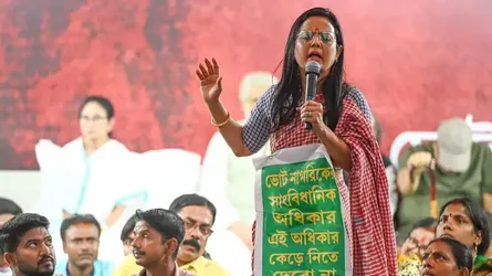পশ্চিমবঙ্গে পশু জবাই বিধিনিষেধের বিরুদ্ধে জনস্বার্থ মামলা মহুয়া মৈত্রের