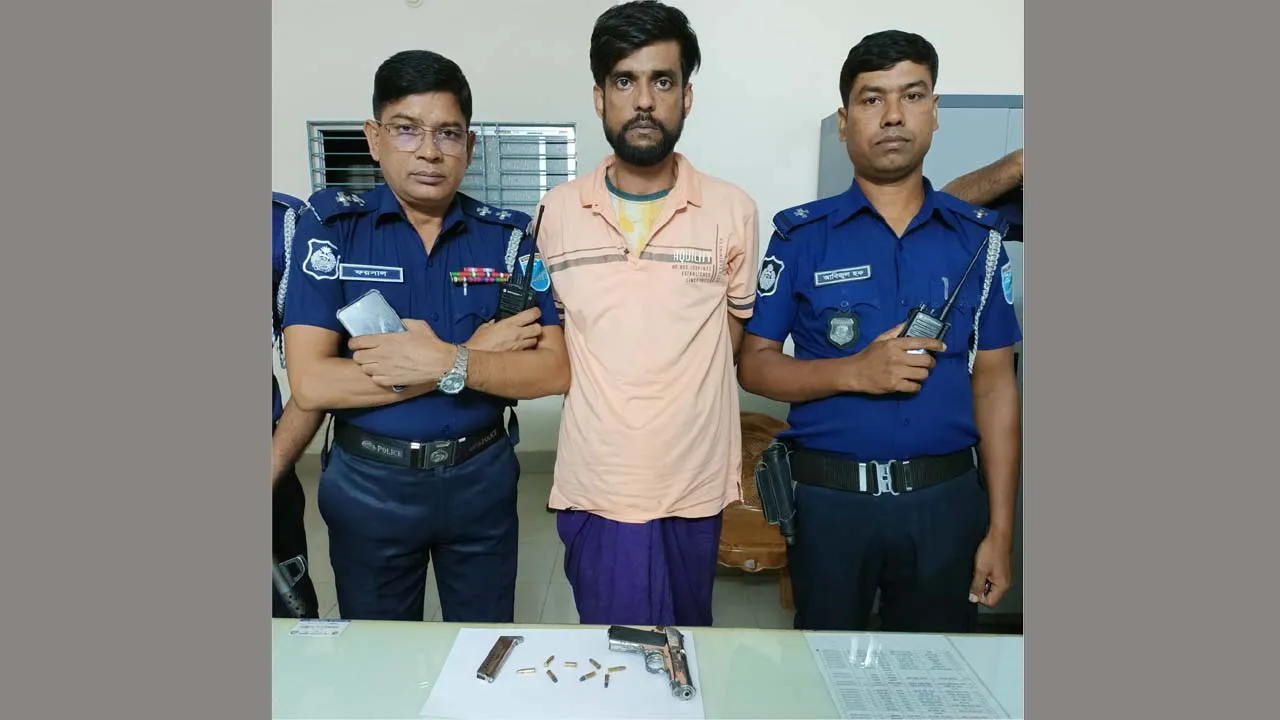 সাভারে পিস্তল ও গুলিসহ যুবক গ্রেফতার