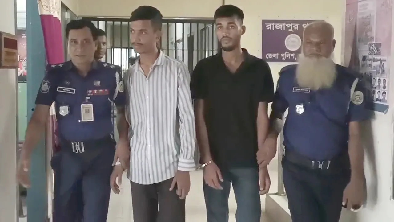 রাজাপুরে গাঁজা ও ইয়াবাসহ গ্রেফতার ৩