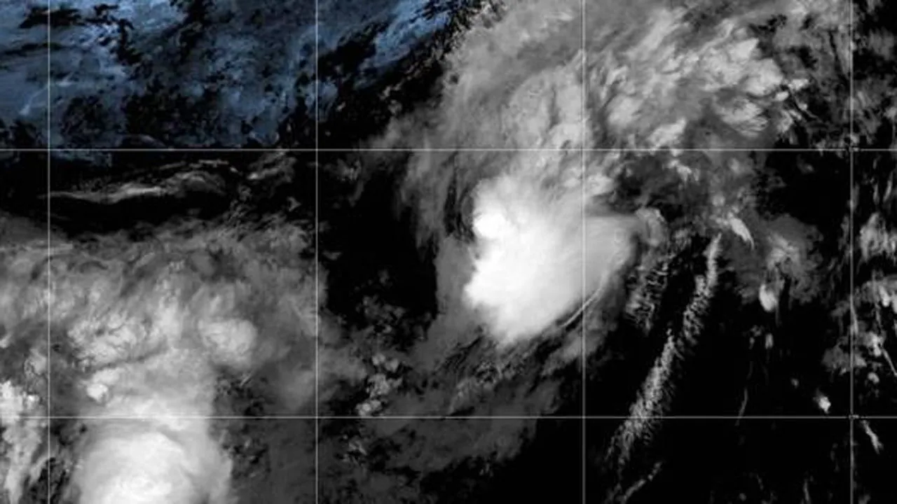 ঝড়ের আশঙ্কায় যুক্তরাষ্ট্রের হাওয়াইয়ে জরুরি অবস্থা ঘোষণা
