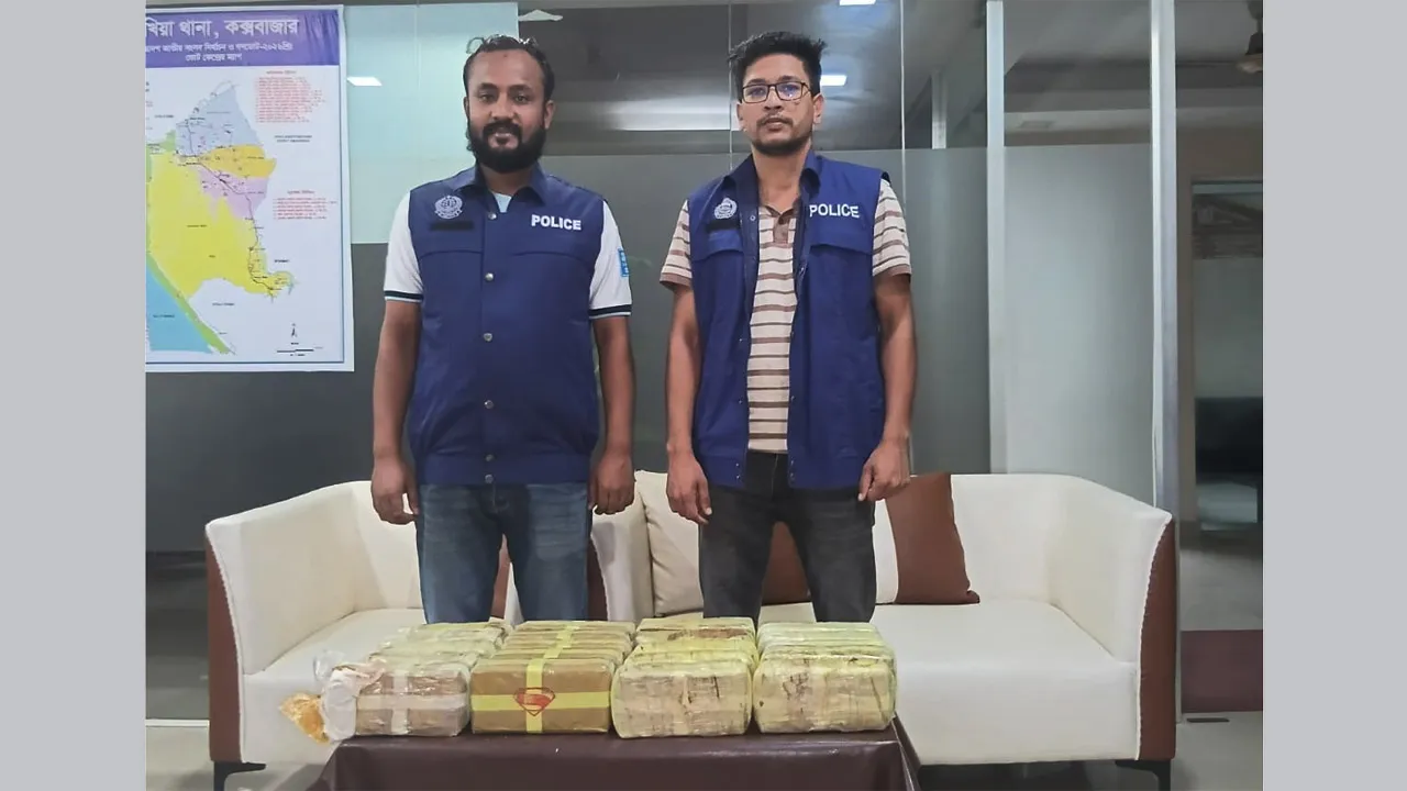 দুই লাখ ইয়াবা উদ্ধার, পুলিশের উপস্থিতি টের পেয়ে পালাল কারবারিরা