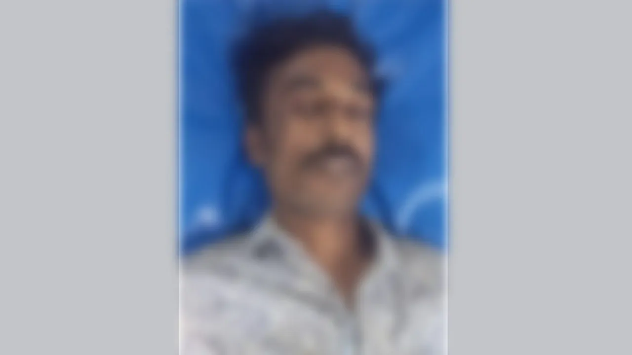 উখিয়ায় ভারী বর্ষণে মাটির ঘরের দেয়াল ধসে একজনের মৃত্যু
