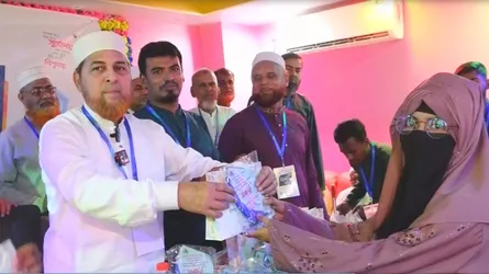সততা ও যোগ্যতার ভিত্তিতে নেতৃত্ব দিতে হবে : রফিকুল ইসলাম খান