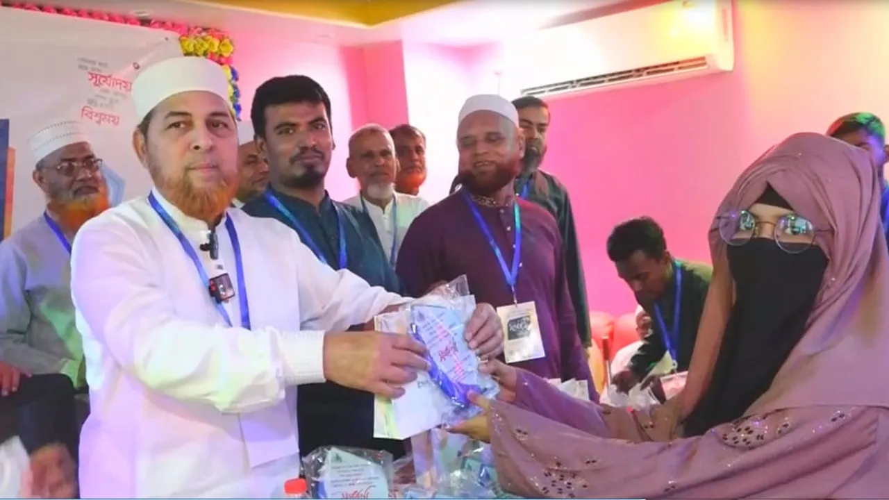 সততা ও যোগ্যতার ভিত্তিতে নেতৃত্ব দিতে হবে : রফিকুল ইসলাম খান