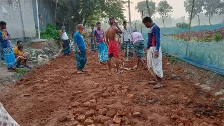 সলংগায় জামায়াতের উদ্যোগে জলাবদ্ধতা মুক্ত ১৪০০ মিটার রাস্তা