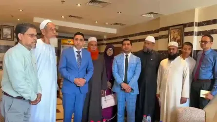 ধর্মমন্ত্রীর ত্বরিত উদ্যোগে দেশে ফিরলেন আটকেপড়া ৩৩ উমরাহ যাত্রী