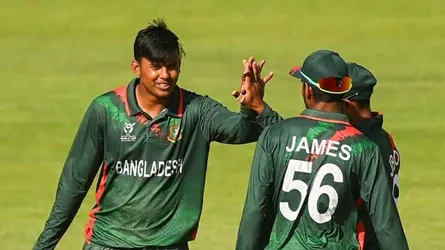 বড়সড় দল নিয়ে ইংল্যান্ডে যাচ্ছেন যুবা টাইগাররা