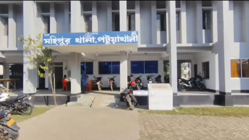 কুয়াকাটায় আবাসিক হোটেল থেকে নারী পর্যটকের ঝুলন্ত লাশ উদ্ধার
