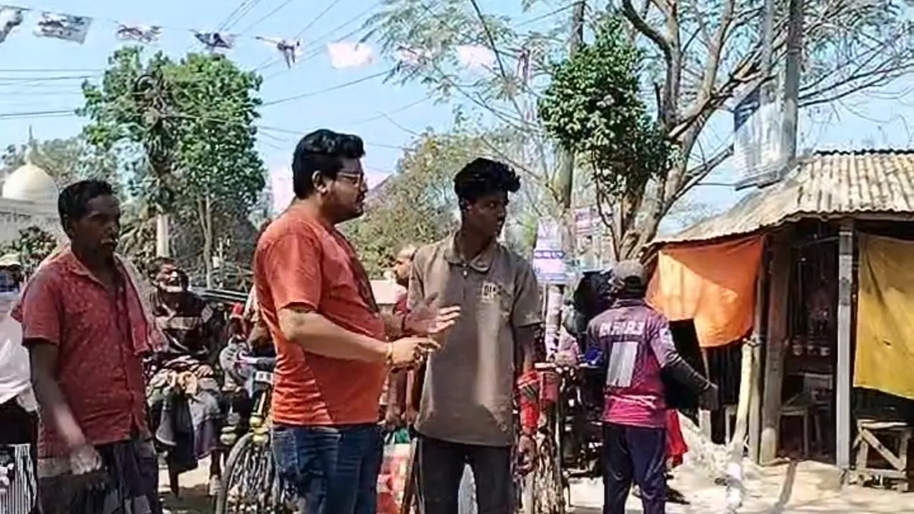 লোহাগড়া বাজারে ঈদ উপলক্ষে যানজট নিয়ন্ত্রণে ব্যতিক্রমি উদ্যোগ