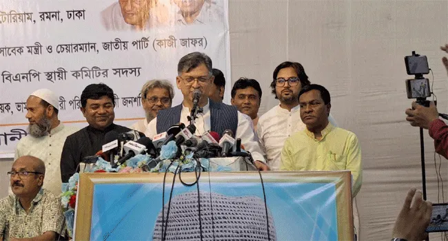 নির্বাচিত সরকারের বিকল্প অন্তর্বতী সরকার হতে পারে না : সালাহ উদ্দিন