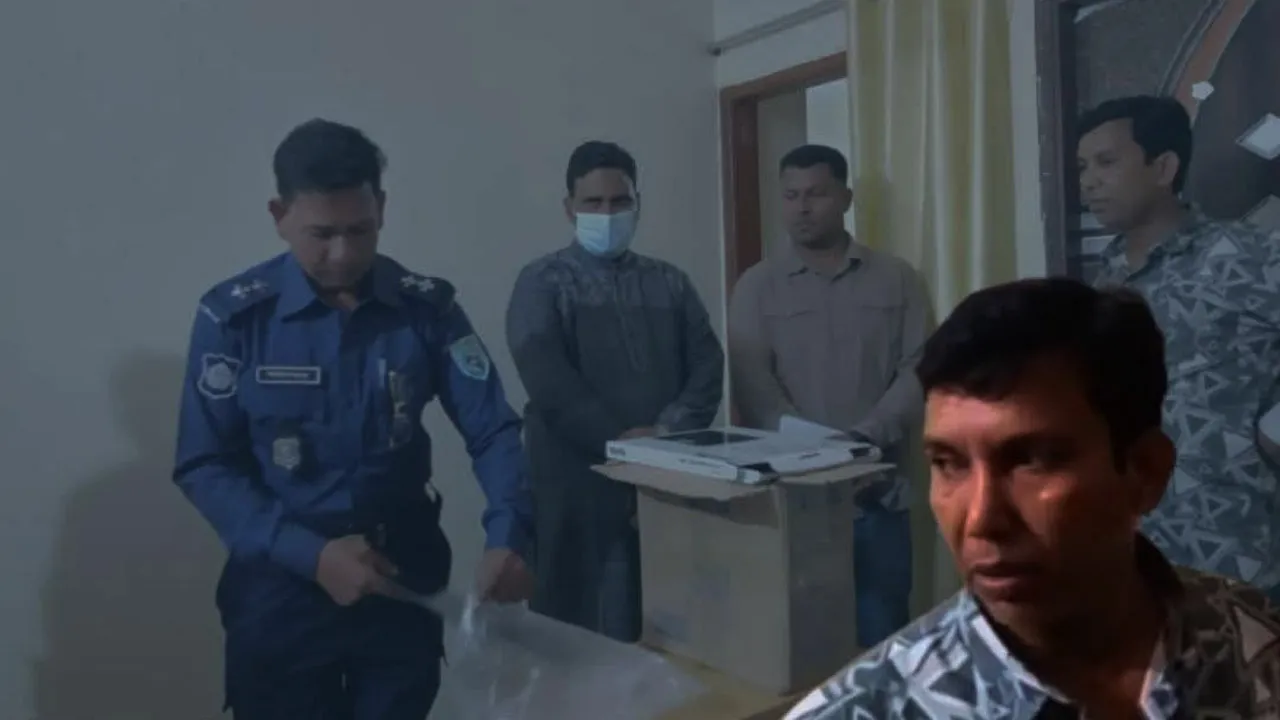 কুড়িগ্রামে ৪০ হাজার পিস মেট্রোনিডাজল ট্যাবলেট পাচারের সময় আটক ১