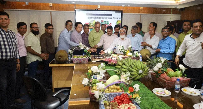 কৃষিকে ক্ষতিগ্রস্ত করে এমন সংবাদ না করার আহ্বান সাবেক কৃষি সচিবের
