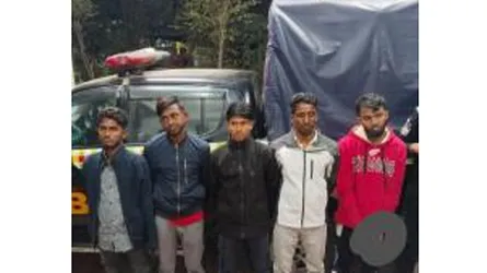 টঙ্গীতে অপারেশন ডেভিল হান্টে ছিনতাই চক্রের ৫ সদস্য গ্রেফতার