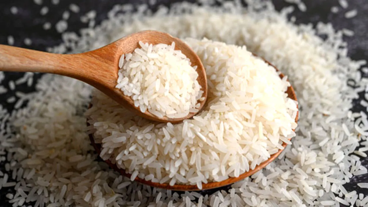 ভারত থেকে এলো আরো সাড়ে ১১ হাজার টন চাল