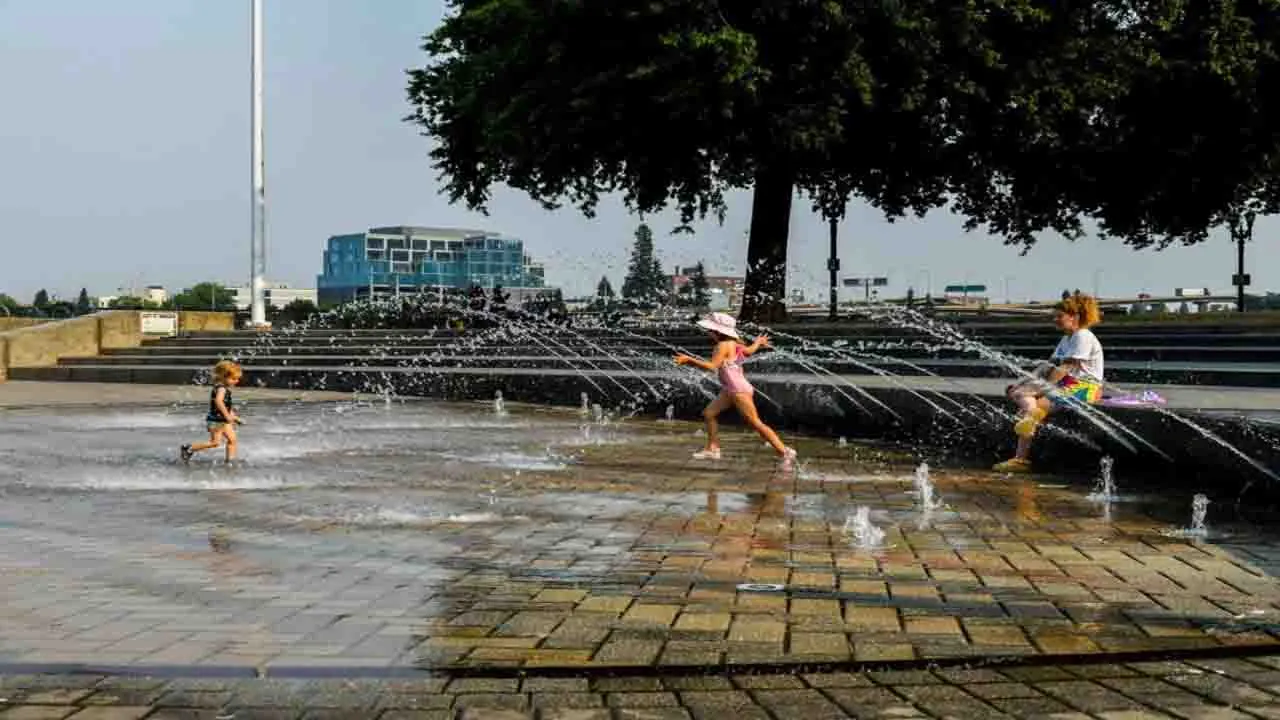 যুক্তরাষ্ট্রের পশ্চিমাঞ্চলে অস্বাভাবিক তাপদাহ