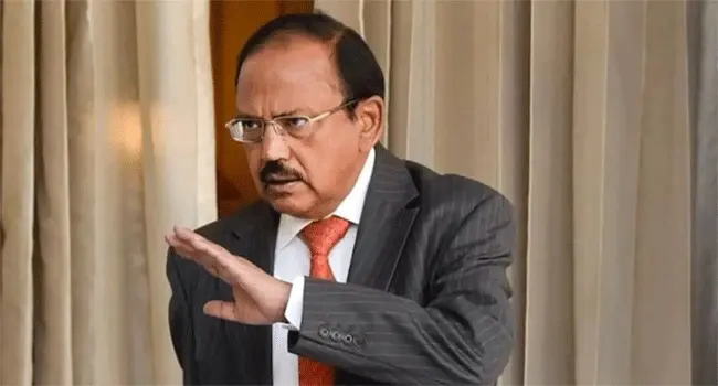 প্রতিবেশী তিন দেশে সরকার পরিবর্তনকে যেভাবে দেখছে ভারত