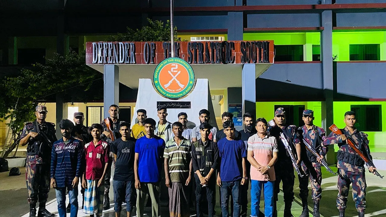 টেকনাফে আটকে রাখা ১৪ জনকে উদ্ধার