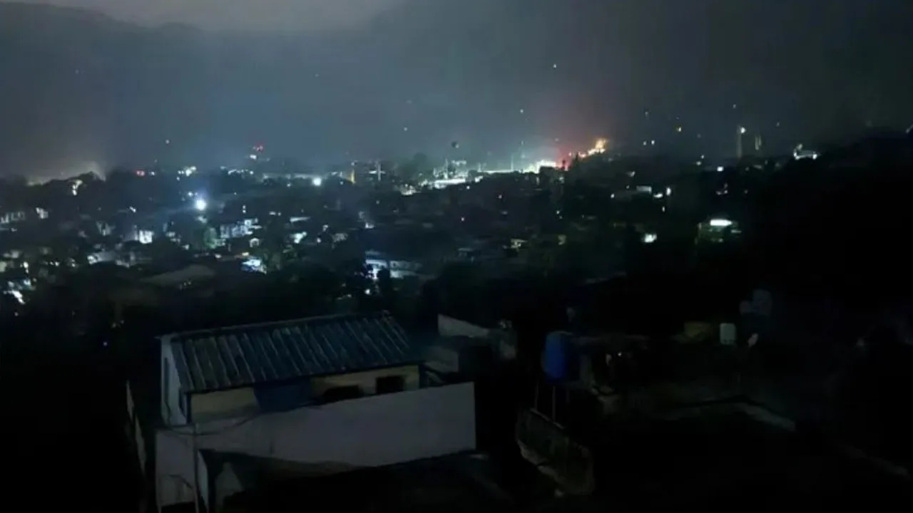 সন্ধ্যা নামতেই ভারত-পাকিস্তানের আবারো গোলাবর্ষণ শুরু
