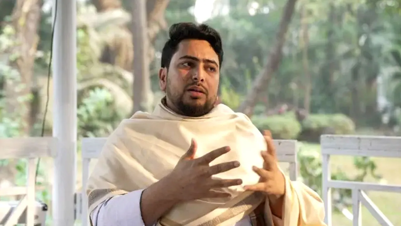 অনেক জায়গায় প্রশাসন বিএনপির পক্ষে, এর অধীনে নির্বাচন সম্ভব নয় : নাহিদ ইসলাম