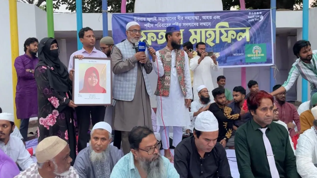 খুনীদের বিচার না হওয়া পর্যন্ত নির্বাচন চাই না : শহীদ মুগ্ধর বাবা