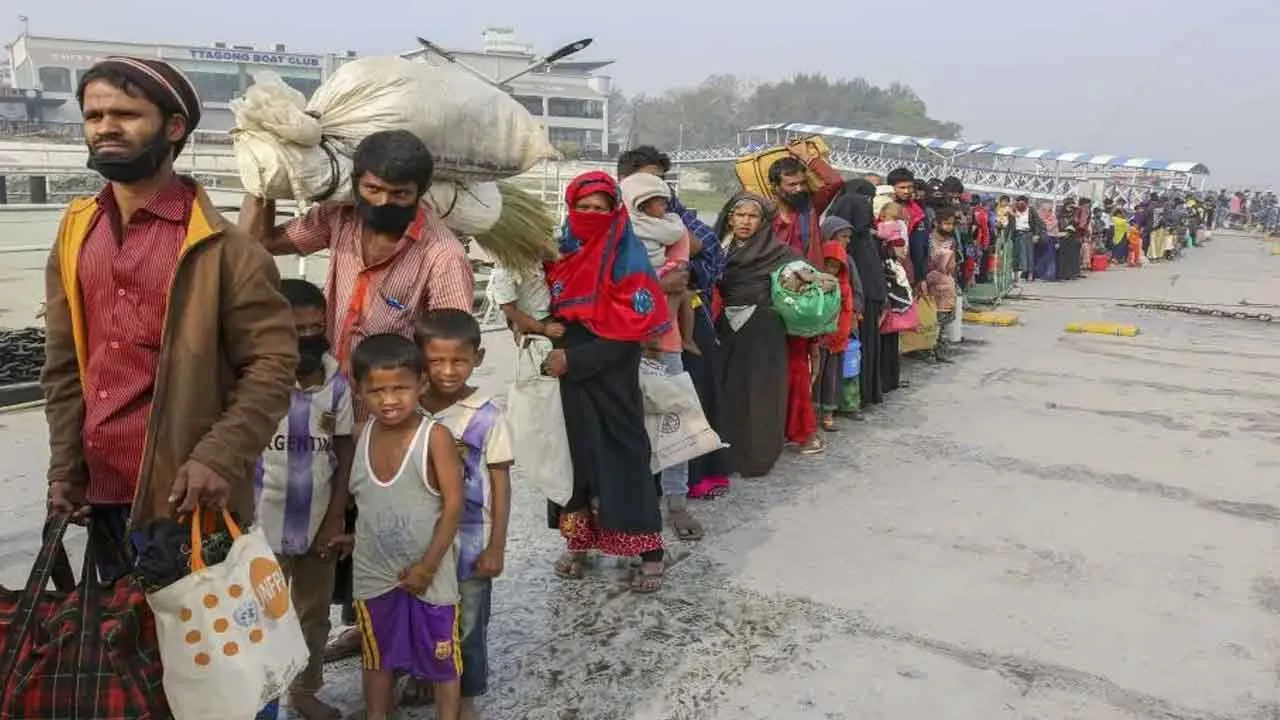 যুক্তরাষ্ট্র রোহিঙ্গাদের জন্য ১৭ হাজার টন খাদ্য পাঠিয়েছে