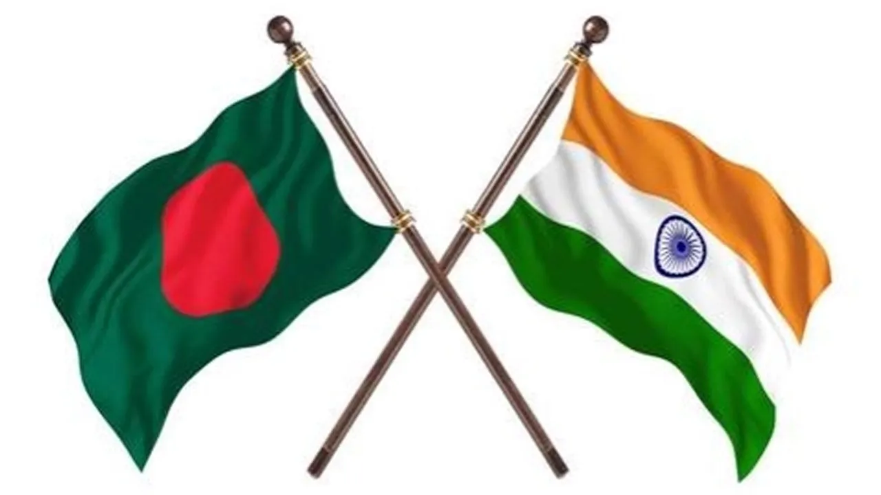 স্থলবন্দর দিয়ে বাংলাদেশী পোশাক আমদানিতে নিষেধাজ্ঞা ভারতের