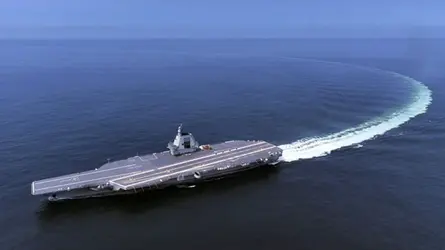 চীনের তৃতীয় বিমানবাহী রণতরী নৌবাহিনীর কাছে হস্তান্তর