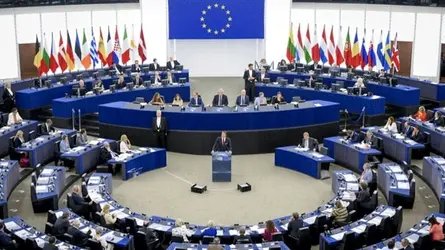 অনির্দিষ্টকালের জন্য রাশিয়ার ২ হাজার ৪৬০ কোটি ডলার আটকে দিচ্ছে ইইউ