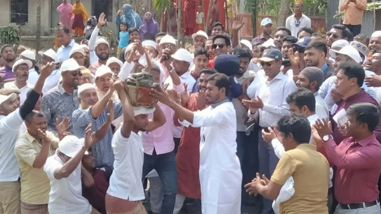 পটুয়াখালীতে জিয়াউর রহমানের স্বপ্নের খাল খনন পুনঃখনন শুরু