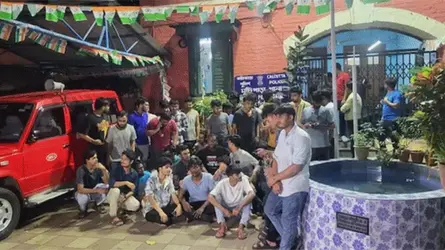 বাংলাদেশী সন্দেহে কলকাতায় বিশ্ববিদ্যালয়ের ছাত্রদের মারধর